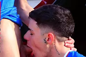 Staxus colleague post-training thrill mein best friend se resist nahi kar saka