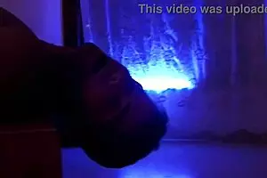 स्पेन में वाइल्ड गे फेस्ट रफ बेयरबैक कपल एक्शन के साथ।