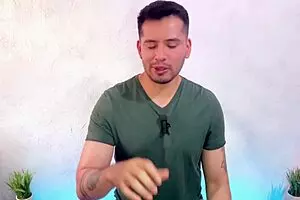 डैम, मेरा बेस्ट फ्रेंड अपने बर्थडे नाइट पर मेरा 19cm के लिए वर्जिन गांड ऑफर करता है!