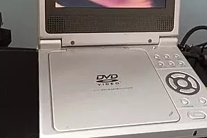 क्या तुमने मेरा एपिक जर्क ऑफ और कमशॉट VHS पॉर्न पर देखा?