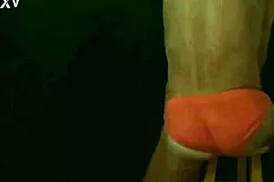 पार्ट 2 - सोलो ट्विंक स्ट्रेचिंग सेशन का स्नीक पीक