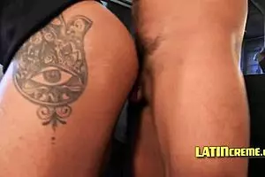 वाह, क्यूट लातीनी ट्विंक Alam Herrera सबवे में Vic Gioz द्वारा फुसलाया गया!