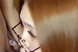 लेडीबॉय स्ट्रेट बॉय को आउटडोर फक में सक्स और फेस करती है