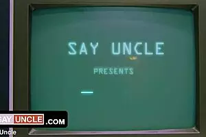 सेक्सरेंस पैरोडी ट्रेलर: फ्रीयूज ट्विंक एट वर्क