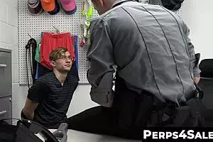 पर्प्स4सेल डॉट कॉम - कोल चर्च और डार्रोन ब्लू - होमो पर्प डार्रोन ब्लू वर्क पर स्वीट ऑफिसर कोल चर्च से डोमिनेटेड