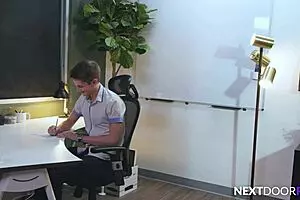 यो, नया ट्विंक फ्लिप फक करता है बड़ा लंड वाला हंक! 😜 - नेक्स्टडोरस्टुडियोज