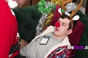 क्रिसमस ईव पर स्टीप ब्रो को फक करना वाइल्ड था