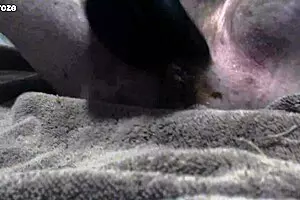 स्ट्रेट ओसोफ्रोज़97 अपनी जीएफ के लिए गे4पे गे वर्जिन गांड उँगलियाँ करता है