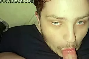 मेरे फ्रेंड को फेस फकिंग और इंटेन्स कम के साथ जैकिंग ऑफ